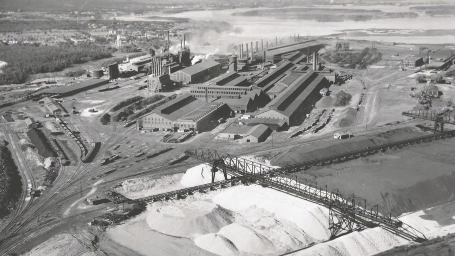 duluth works 1952.jpg